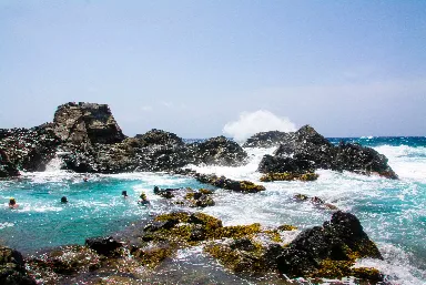 Aruba’s Natural Pool