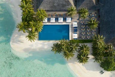 7 nights Vilamendhoo Island Resort & Spa Holiday